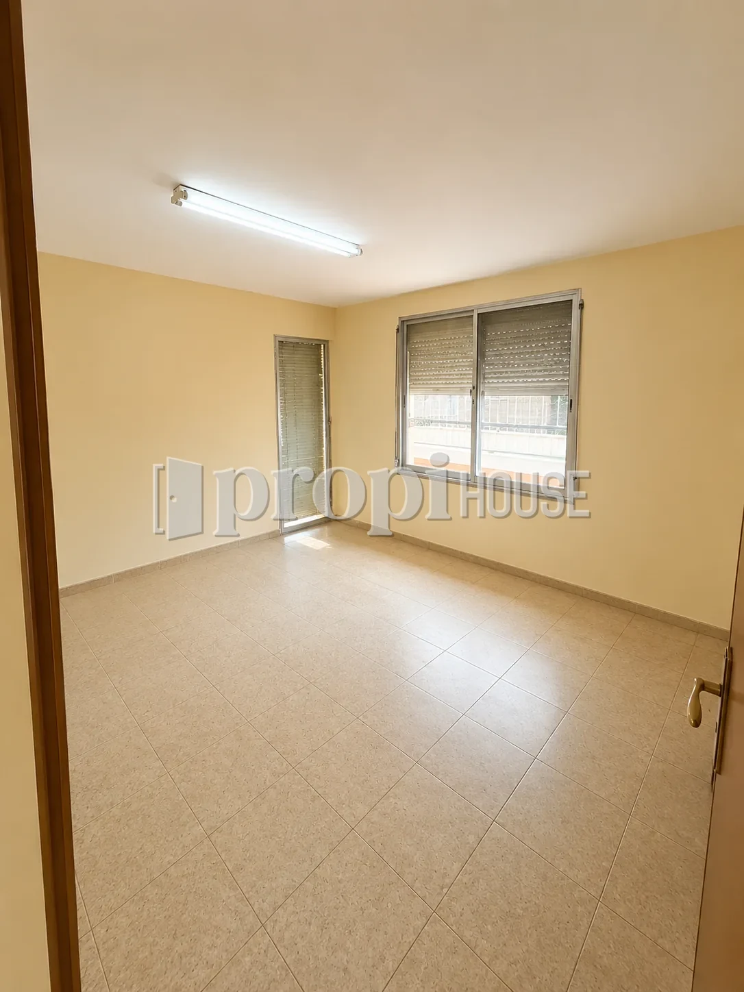 Dormitorio doble con armario